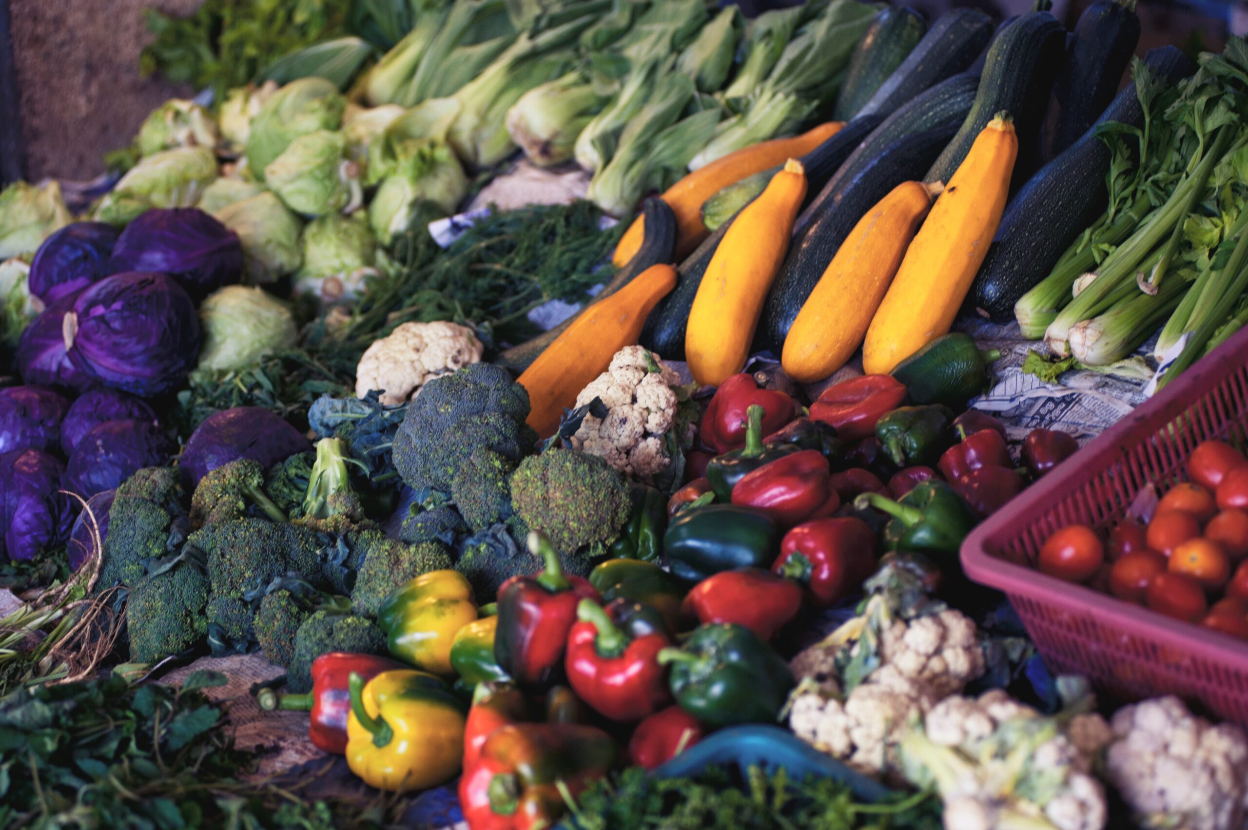 Colorful Assortment of Fresh Vegetables at a Market Stall